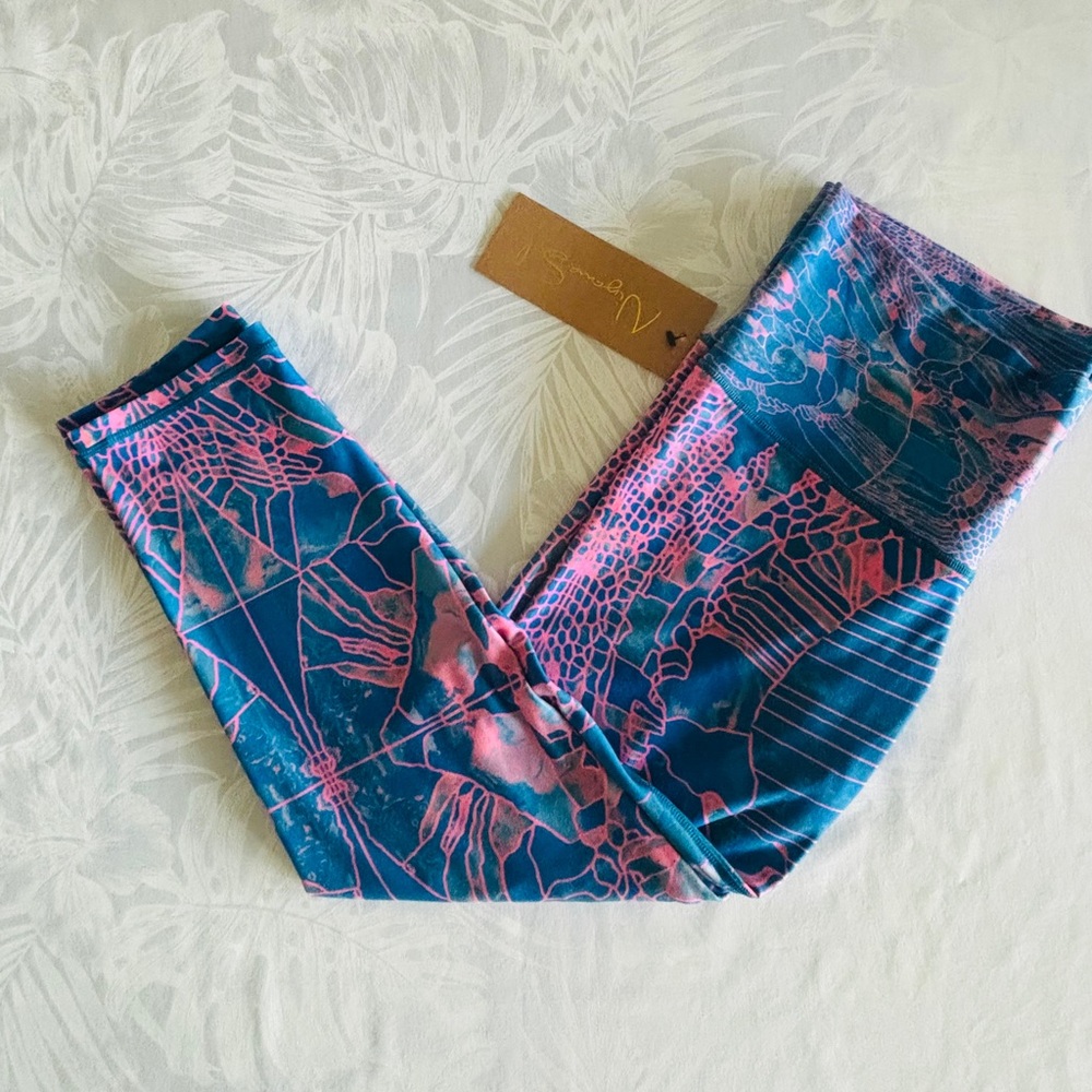 🤸🏻‍♂️ NIYAMA SOL BEACHCOMBER Crop Leggings